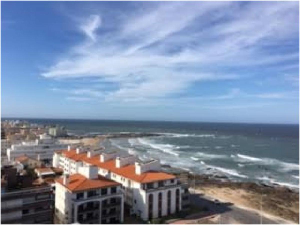 2 bedrooms Apartment in Maldonado, Uruguay No. 3005