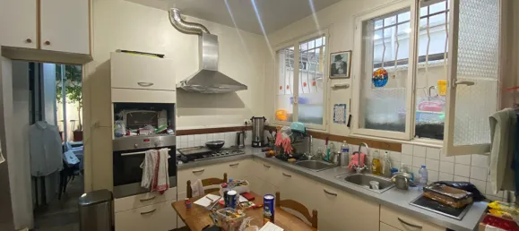 2 bedrooms Apartment in Paris, France No. 166390 7