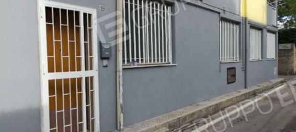 3 rooms Apartment in Bari, Italy No. 259842 6