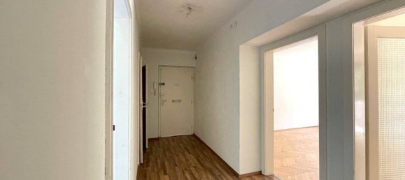 3 rooms Apartment in Linz, Austria No. 134611 4