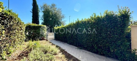 Apartamento T1 em Ponsacco, Italy N.º 302337 2