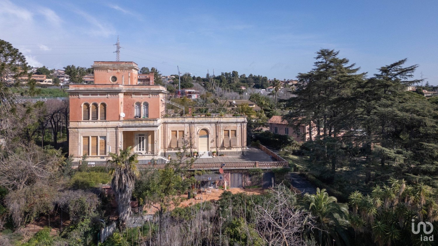 10 bedrooms Villa in Sant'Agata li Battiati, Italy No. 39065