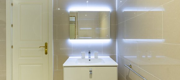 Apartamento de 2 dormitorios en Estepona, Spain No. 138506 19