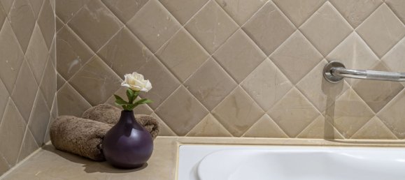 Apartamento de 2 dormitorios en Estepona, Spain No. 138506 20