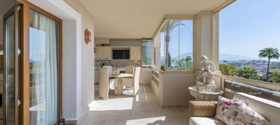 Apartamento de 2 dormitorios en Estepona, Spain No. 138506 30