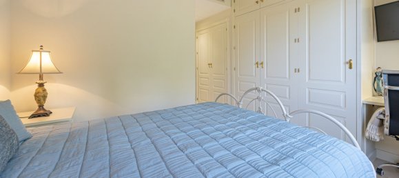 Apartamento de 2 dormitorios en Estepona, Spain No. 138506 12