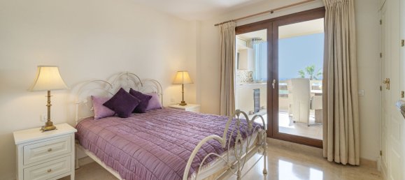 Apartamento de 2 dormitorios en Estepona, Spain No. 138506 15