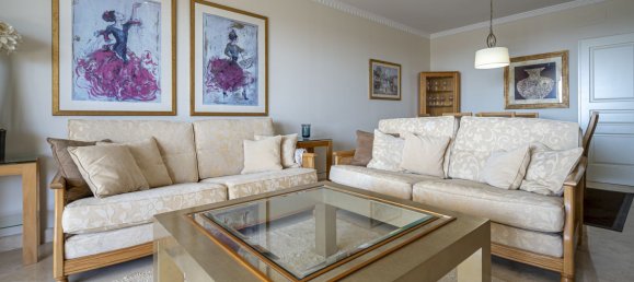 Apartamento de 2 dormitorios en Estepona, Spain No. 138506 3