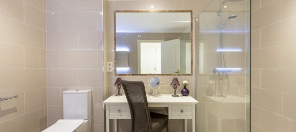 Apartamento de 2 dormitorios en Estepona, Spain No. 138506 24