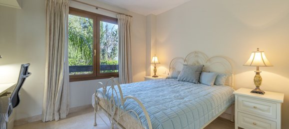 Apartamento de 2 dormitorios en Estepona, Spain No. 138506 11