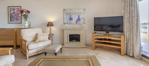 Apartamento de 2 dormitorios en Estepona, Spain No. 138506 6