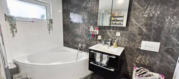 4غرفة منزل في Baden-Wurttemberg, Germany رقم 100041 29