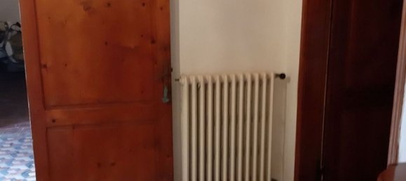 6 rooms House in Arezzo, Italy No. 152018 6