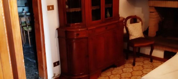 6 rooms House in Arezzo, Italy No. 152018 2