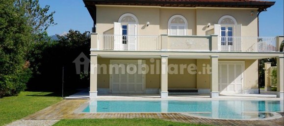 6 bedrooms Villa in Forte dei Marmi, Italy No. 325602 7