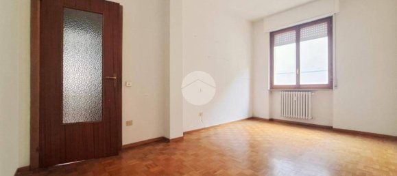 2 غرف نوم شقة في Voghera, Italy رقم 380007 30