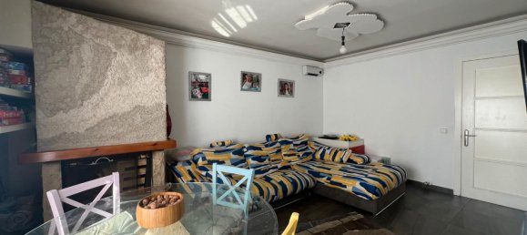 3 bedrooms Townhouse in Sant Marti de Tous, Spain No. 175128 2