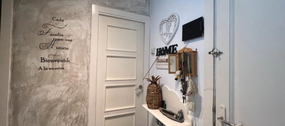 3 bedrooms Townhouse in Sant Marti de Tous, Spain No. 175128 4