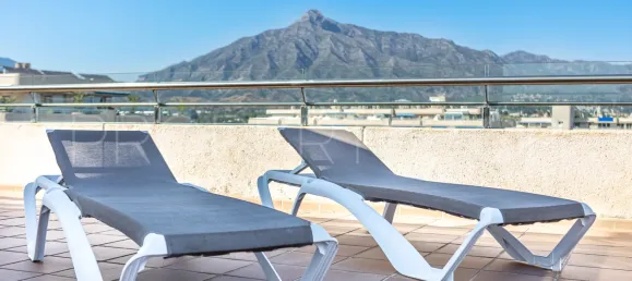 3 bedrooms Penthouse in Marbella, Spain No. 137951 13
