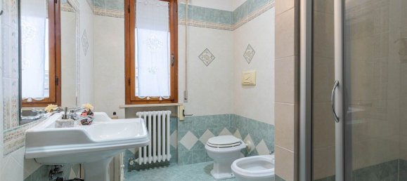 Дуплекс с 5 комнатами в Кашана Терме Лари, Италия № 144660 13