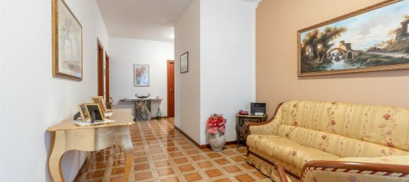 Дуплекс с 5 комнатами в Кашана Терме Лари, Италия № 144660 9