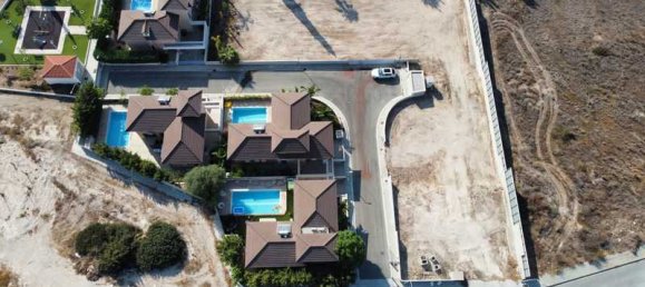 2 bedrooms Villa in Parekklisia, Cyprus No. 12086 4