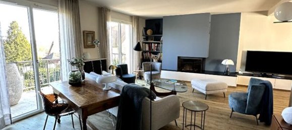 4 غرف نوم منزل في Le Mesnil-le-Roi, France رقم 171561 7