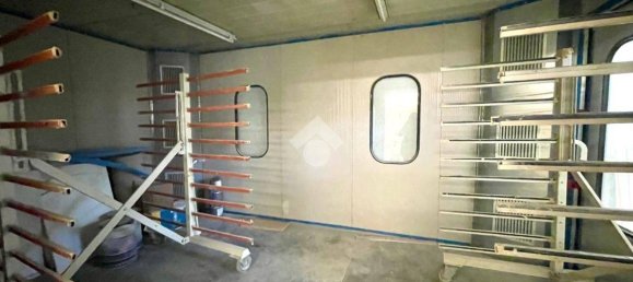 200m² Warehouse in Silvi, Italy No. 151392 13