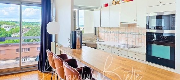 3 chambres Appartement à Le Pecq, France No. 291362 2