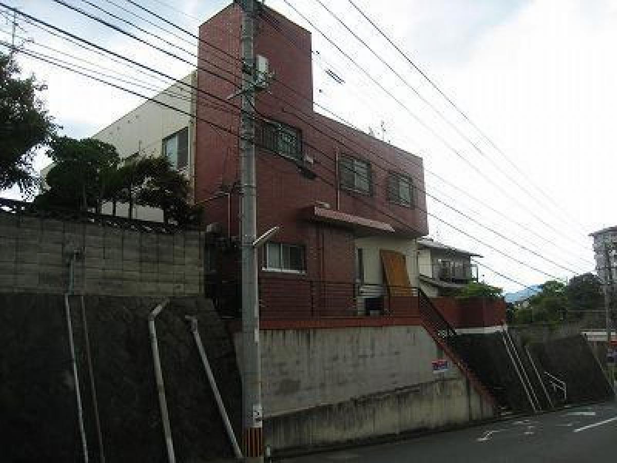 Casa de 5 dormitorios en Fukuoka, Japan No. 2530