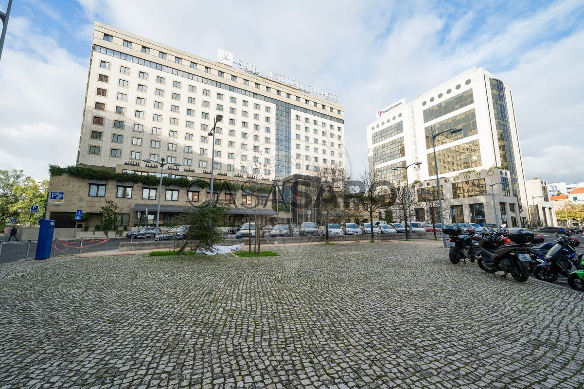 12m² Parking in Lisbon, Portugal No. 293014