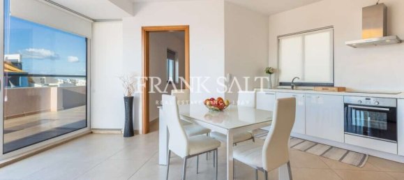 Ático de 2 dormitorios en San Gwann, Malta No. 9669 4