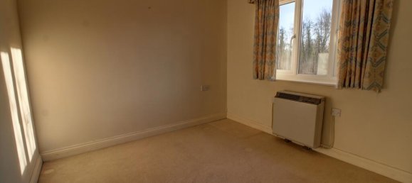 Casa T2 em Reading, United Kingdom N.º 10950 10