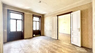 4 rooms Apartment in Josefstadt, Austria No. 44435