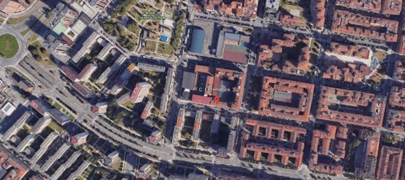 3 bedrooms Apartment in Gijon, Spain No. 149942 3