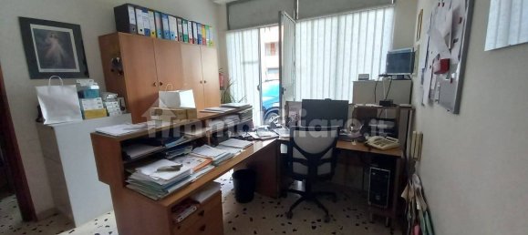 Propiedad comercial de 4 habitaciónes en Palermo, Italy No. 158399 5