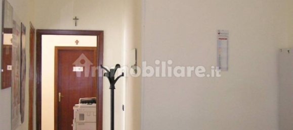 Propiedad comercial de 4 habitaciónes en Palermo, Italy No. 158399 12