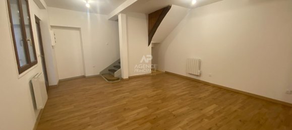 Imóvel comercial de 4 divisões em Pontoise, France N.º 169585 3