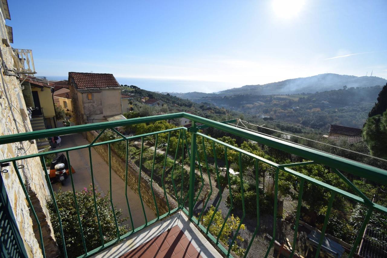 4-salle Maison à Diano Marina, Italy No. 177855