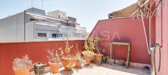 Пентхаус с 2 спальнями в Л'Оспиталет-де-Льобрегат, Испания № 144379 30