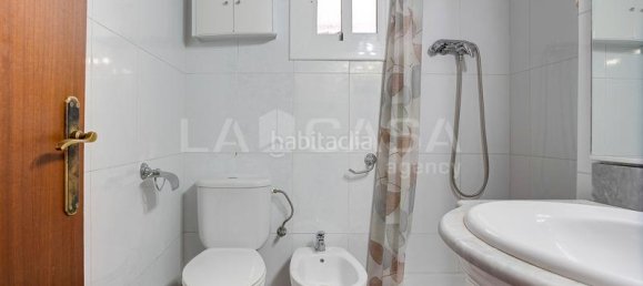 Пентхаус с 2 спальнями в Л'Оспиталет-де-Льобрегат, Испания № 144379 37