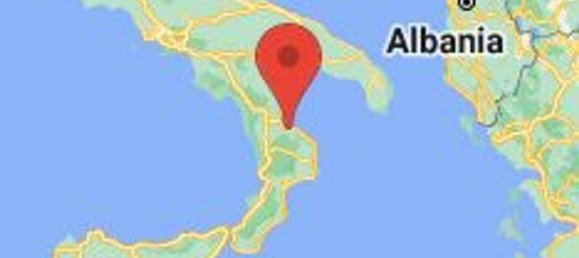 388m² Commercial property in Corigliano Rossano, Italy No. 343088 13