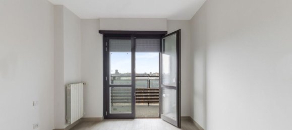 Apartamento de 2 habitaciónes en Sesto San Giovanni, Italy No. 56354 8