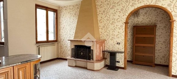 Apartamento de 2 dormitorios en Cave, Italy No. 217138 8