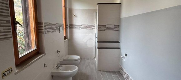 Apartamento de 2 dormitorios en Cave, Italy No. 217138 11