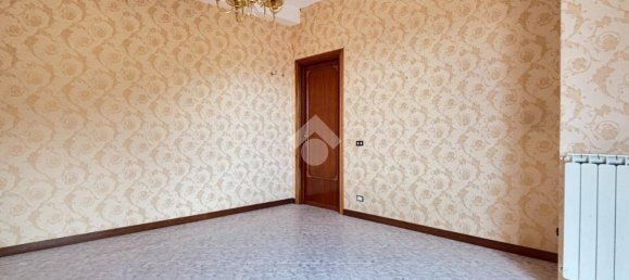 Apartamento de 2 dormitorios en Cave, Italy No. 217138 40