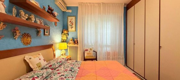 3 rooms Apartment in Milan, Italy No. 242293 10