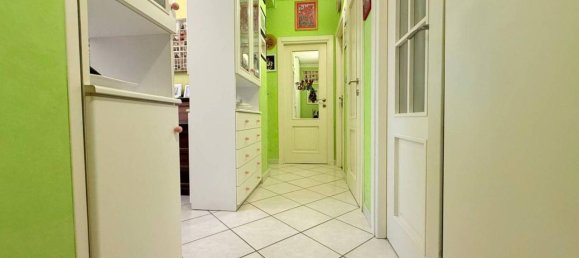 3 rooms Apartment in Milan, Italy No. 242293 5
