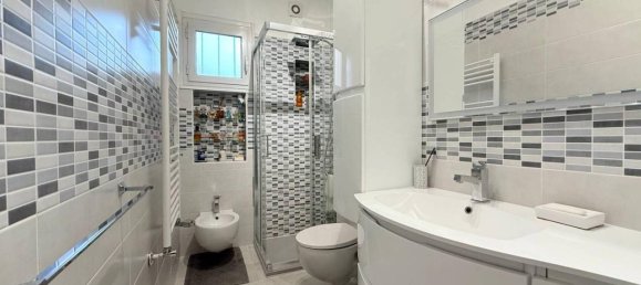 3 rooms Apartment in Milan, Italy No. 242293 17