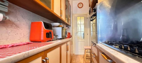 3 rooms Apartment in Milan, Italy No. 242293 8